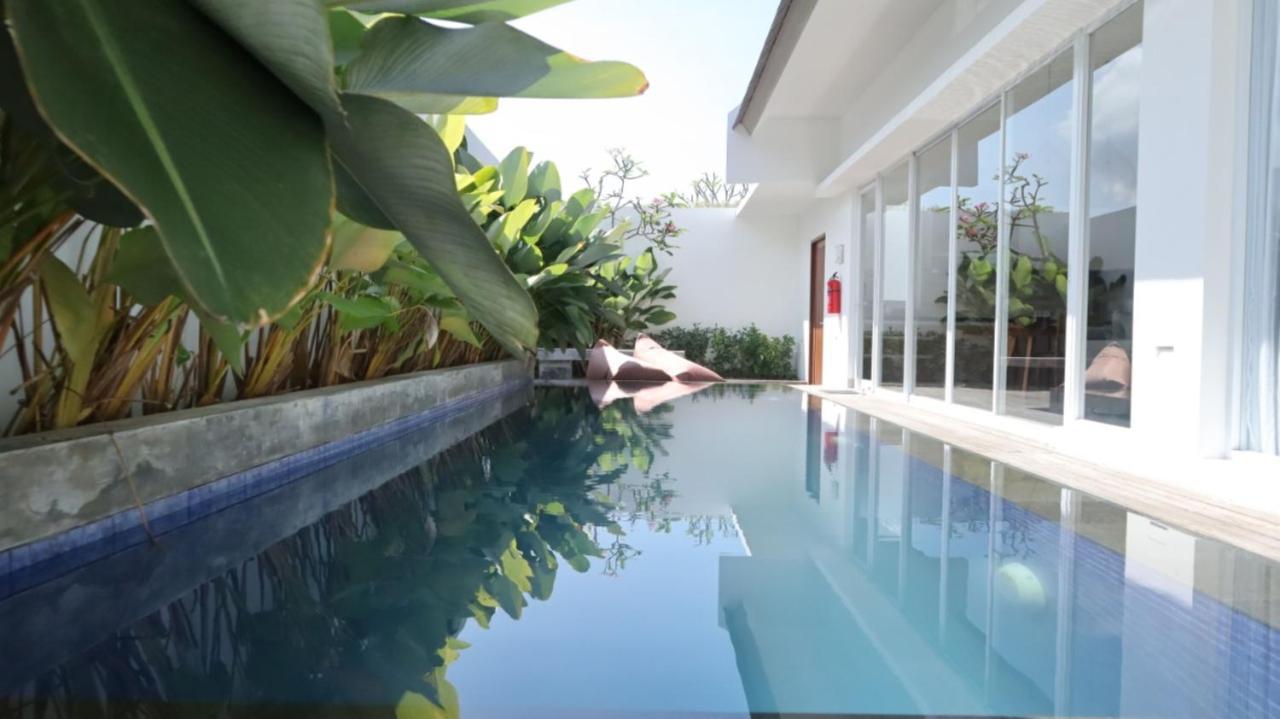 Hideaway Residence Bali Ungasan by Kanaan Hospitality Uluwatu  Bagian luar foto